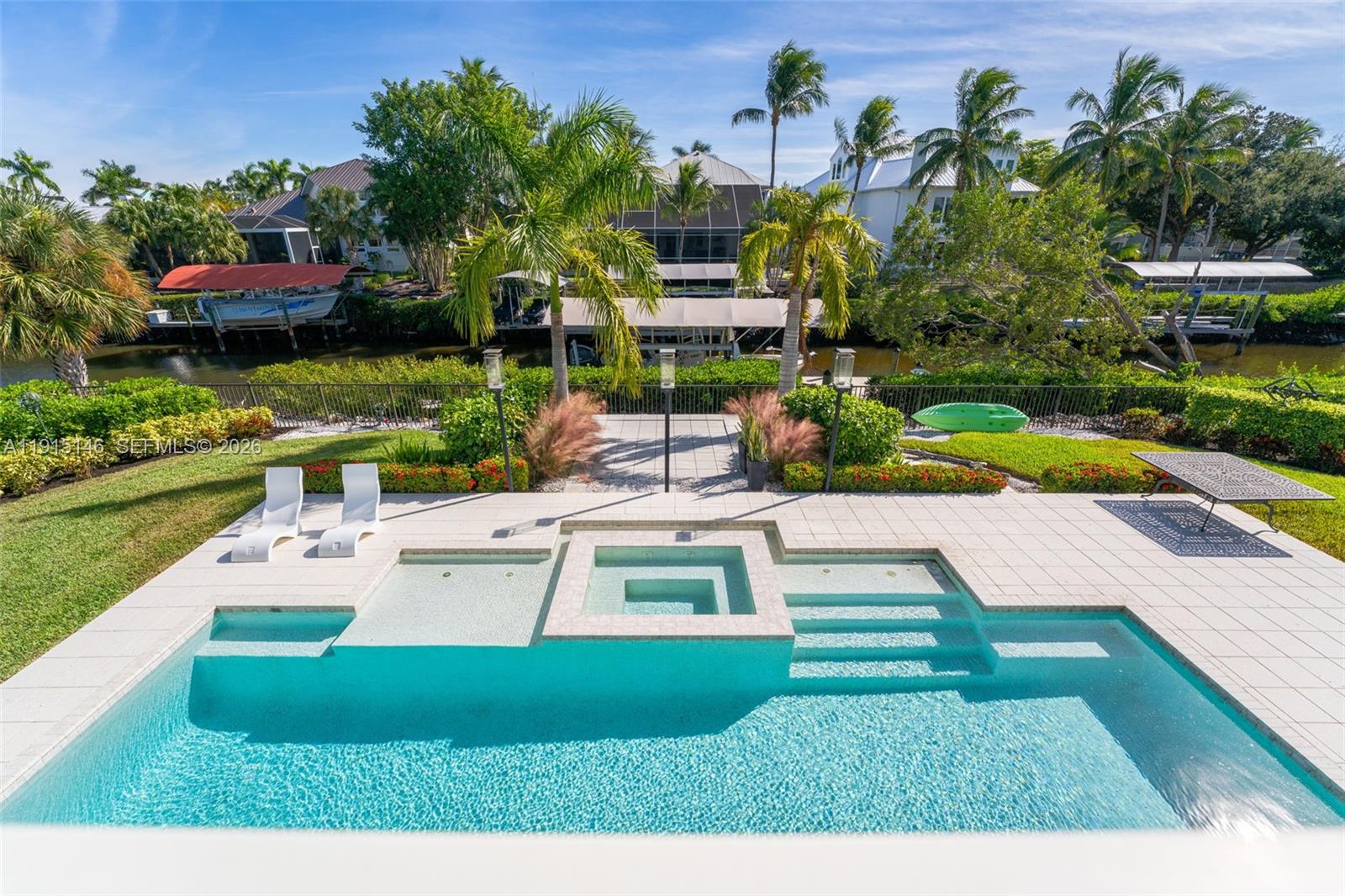 TIDEWATER ISLAND - Residential