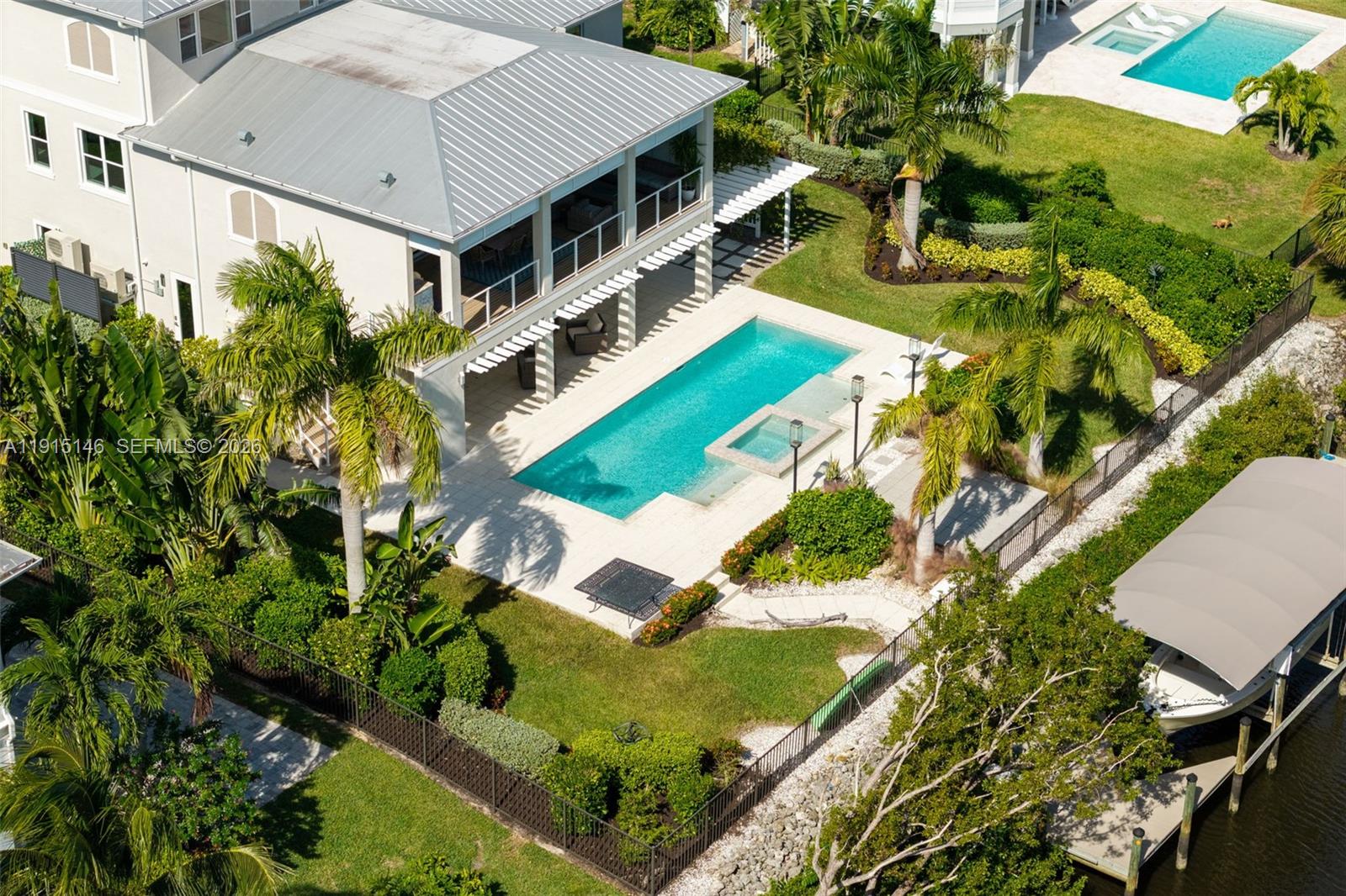 TIDEWATER ISLAND - Residential