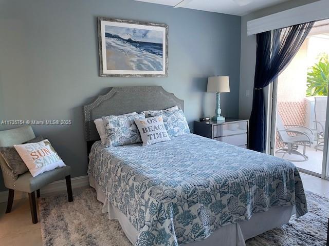 PLANTATION VILLAS CONDO F - Residential