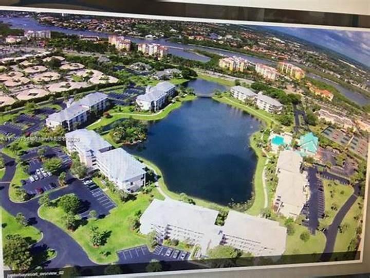PLANTATION VILLAS CONDO F - Residential
