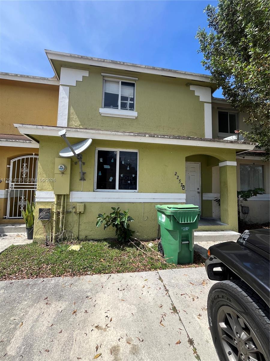 SUPERIOR GARDENS - Residential Lease