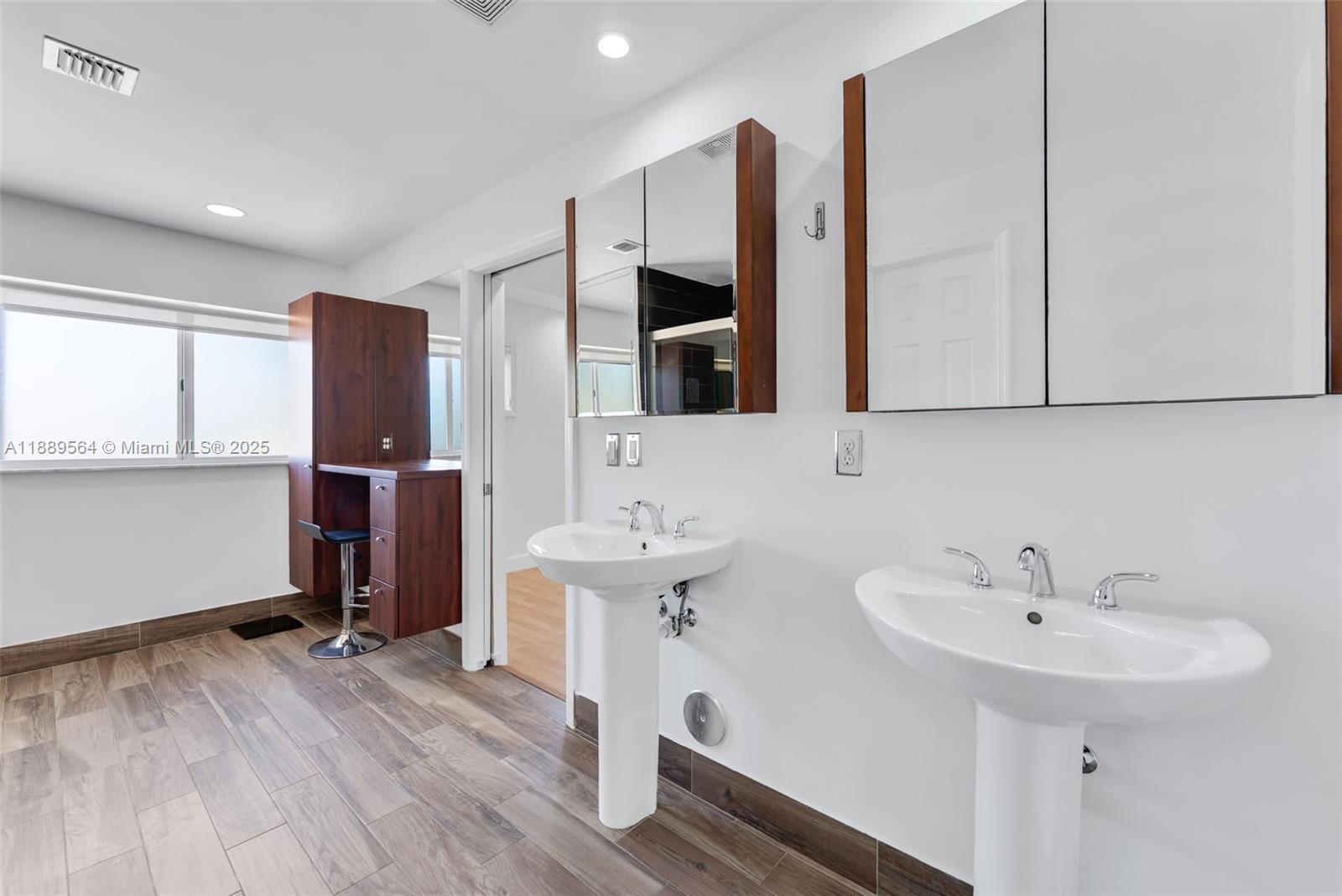 PELICAN BAY AT OLD CUTLER - Residential