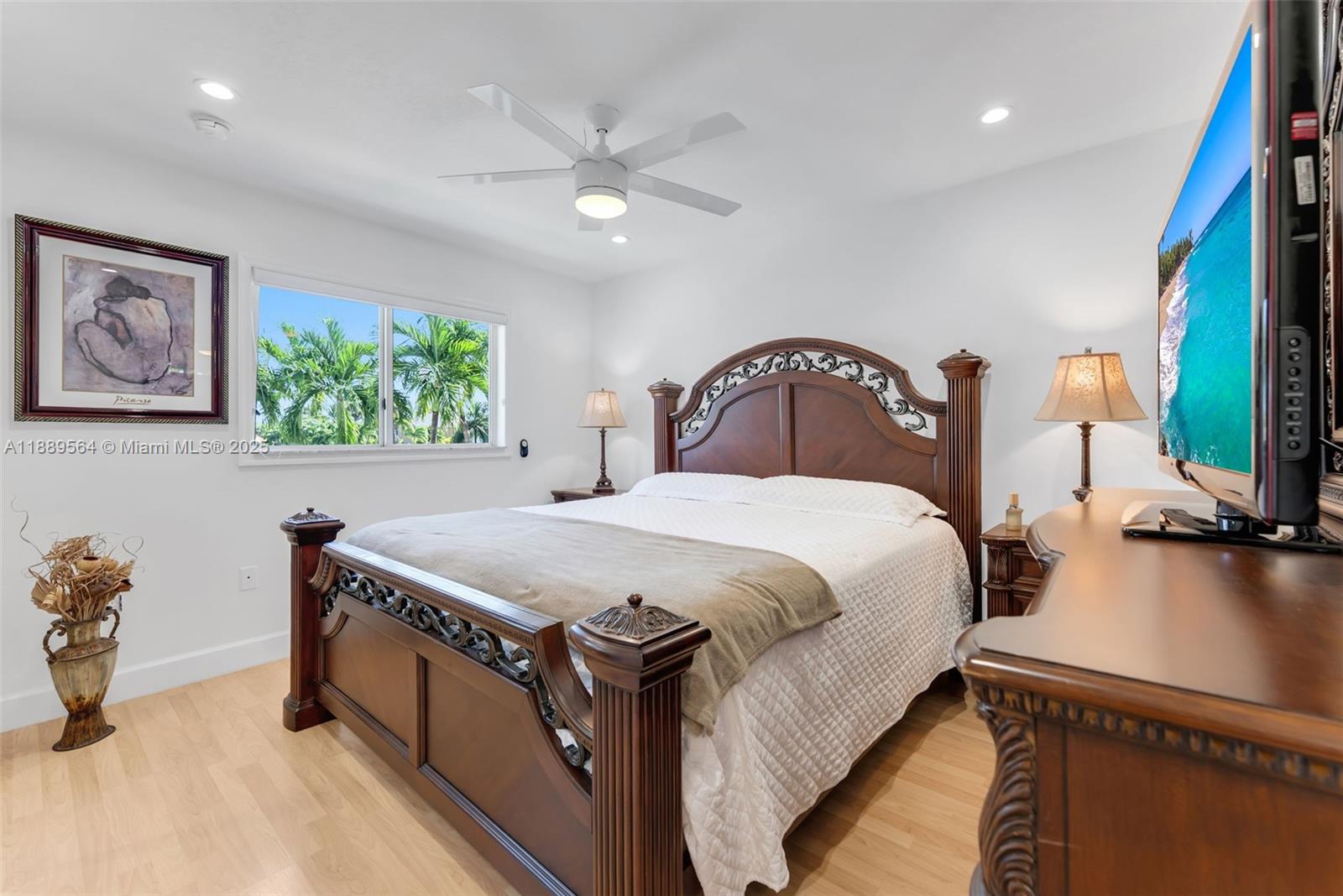 PELICAN BAY AT OLD CUTLER - Residential