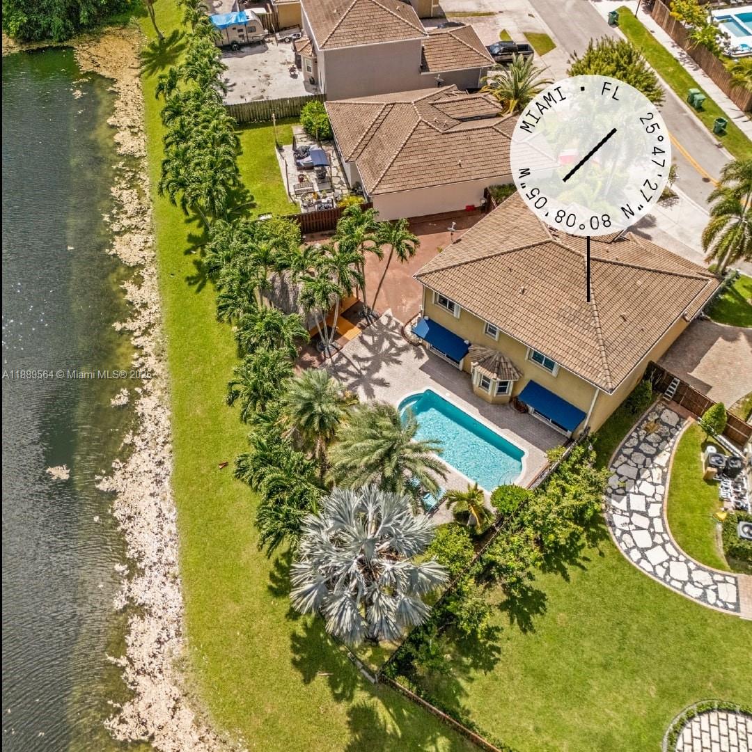 PELICAN BAY AT OLD CUTLER - Residential