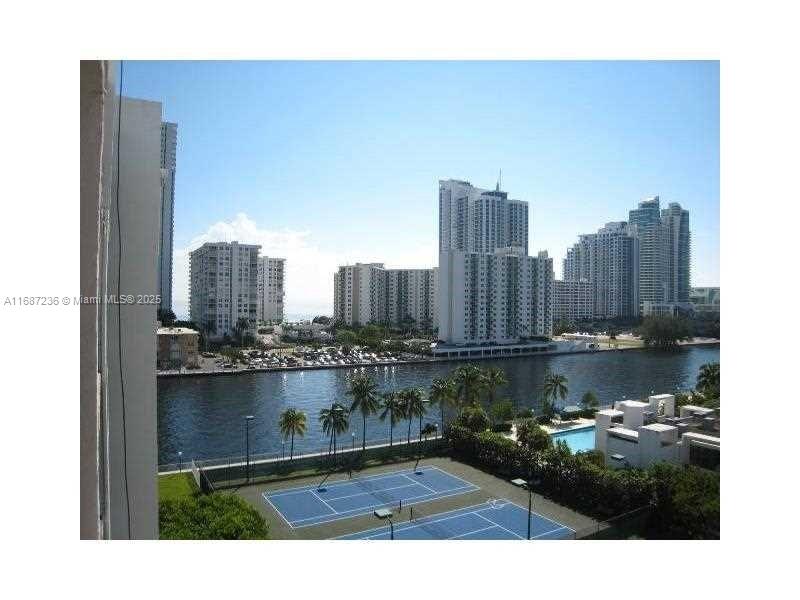 OCEANVIEW PARK CONDO - Residential