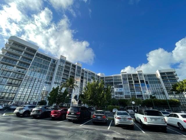 OCEANVIEW PARK CONDO - Residential