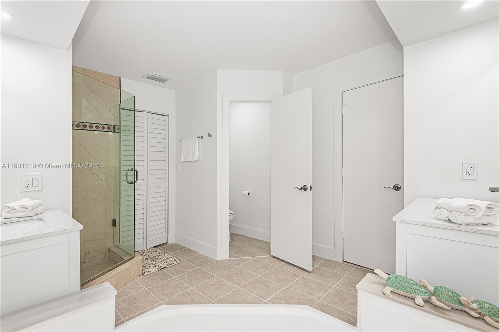 CENTRAL DANIA HEIGHTS - Residential Lease