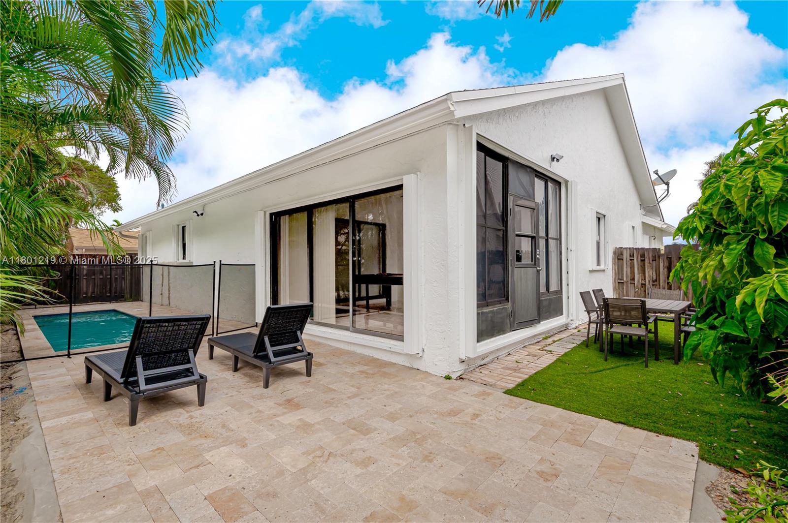 CENTRAL DANIA HEIGHTS - Residential Lease