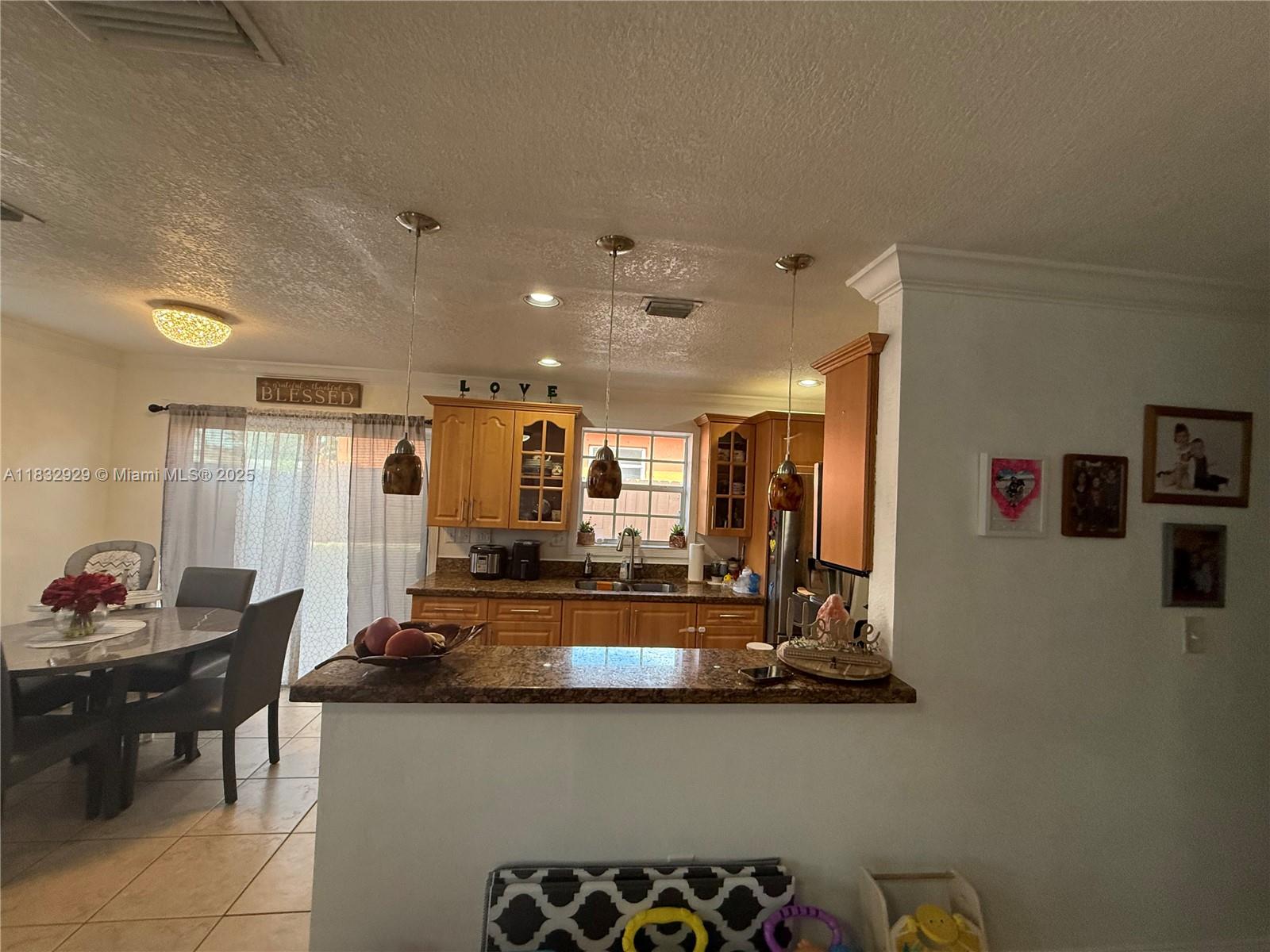 SUNLAND PARK SECTION 2 - Residential