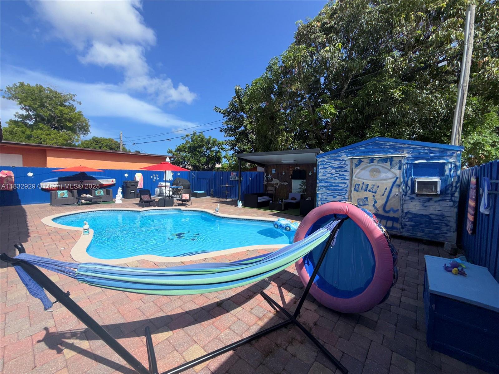 SUNLAND PARK SECTION 2 - Residential