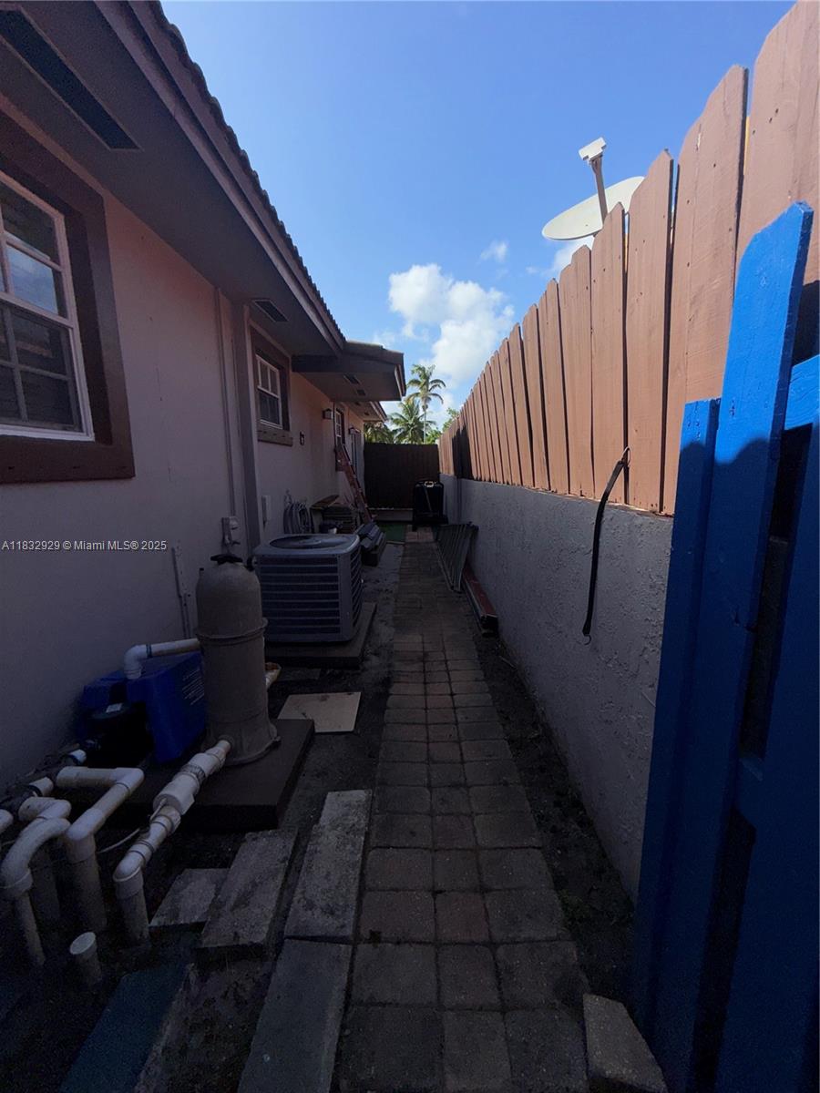 SUNLAND PARK SECTION 2 - Residential