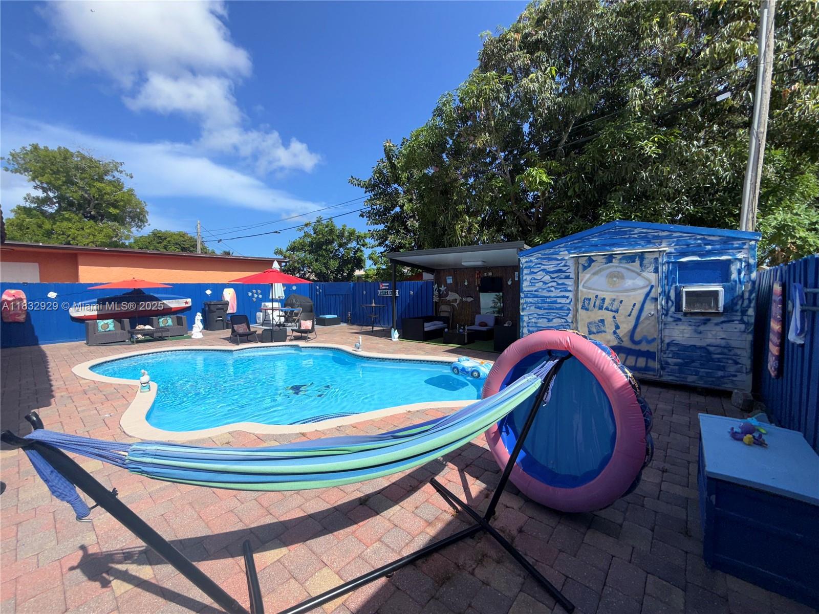 SUNLAND PARK SECTION 2 - Residential