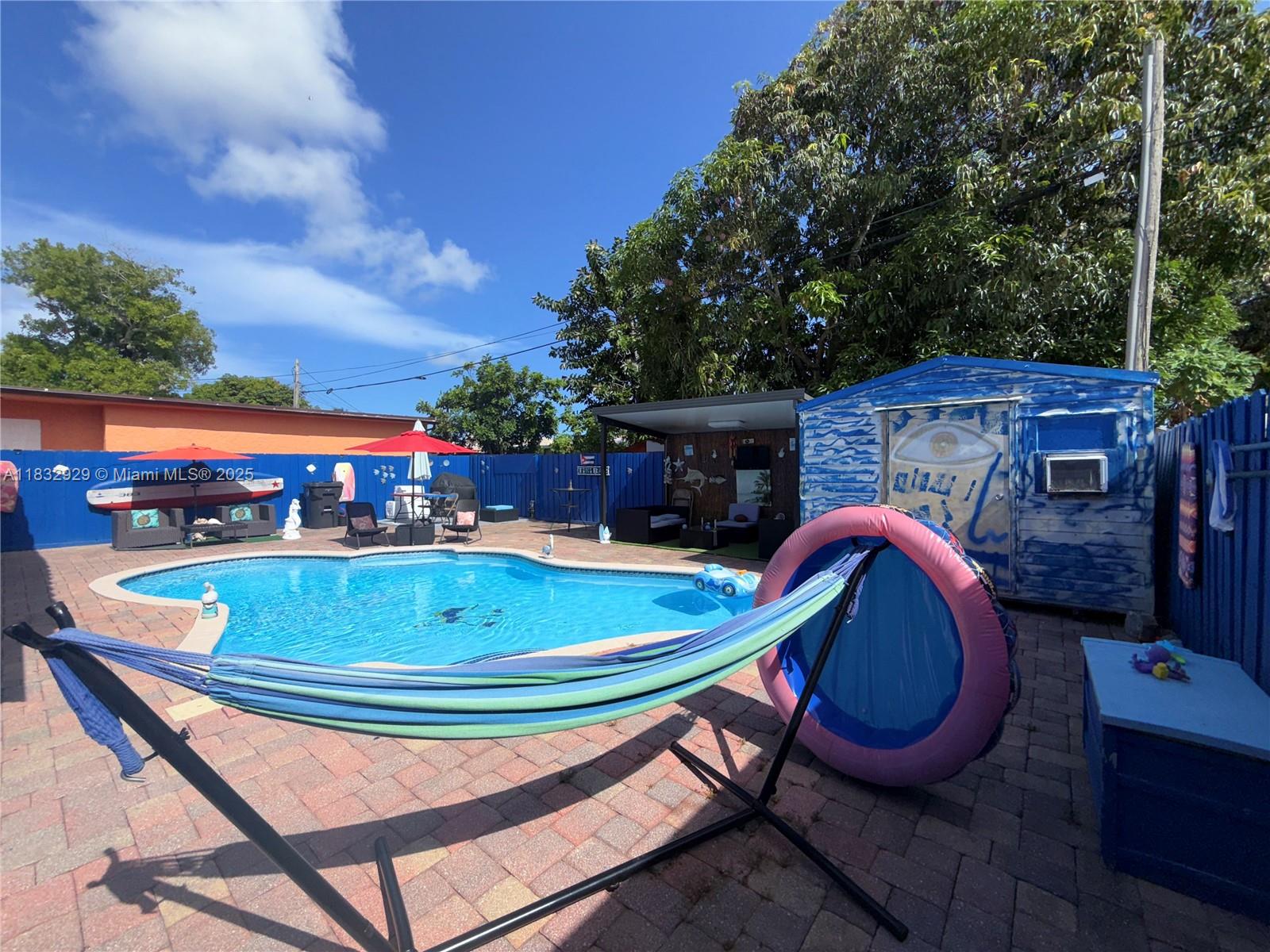 SUNLAND PARK SECTION 2 - Residential