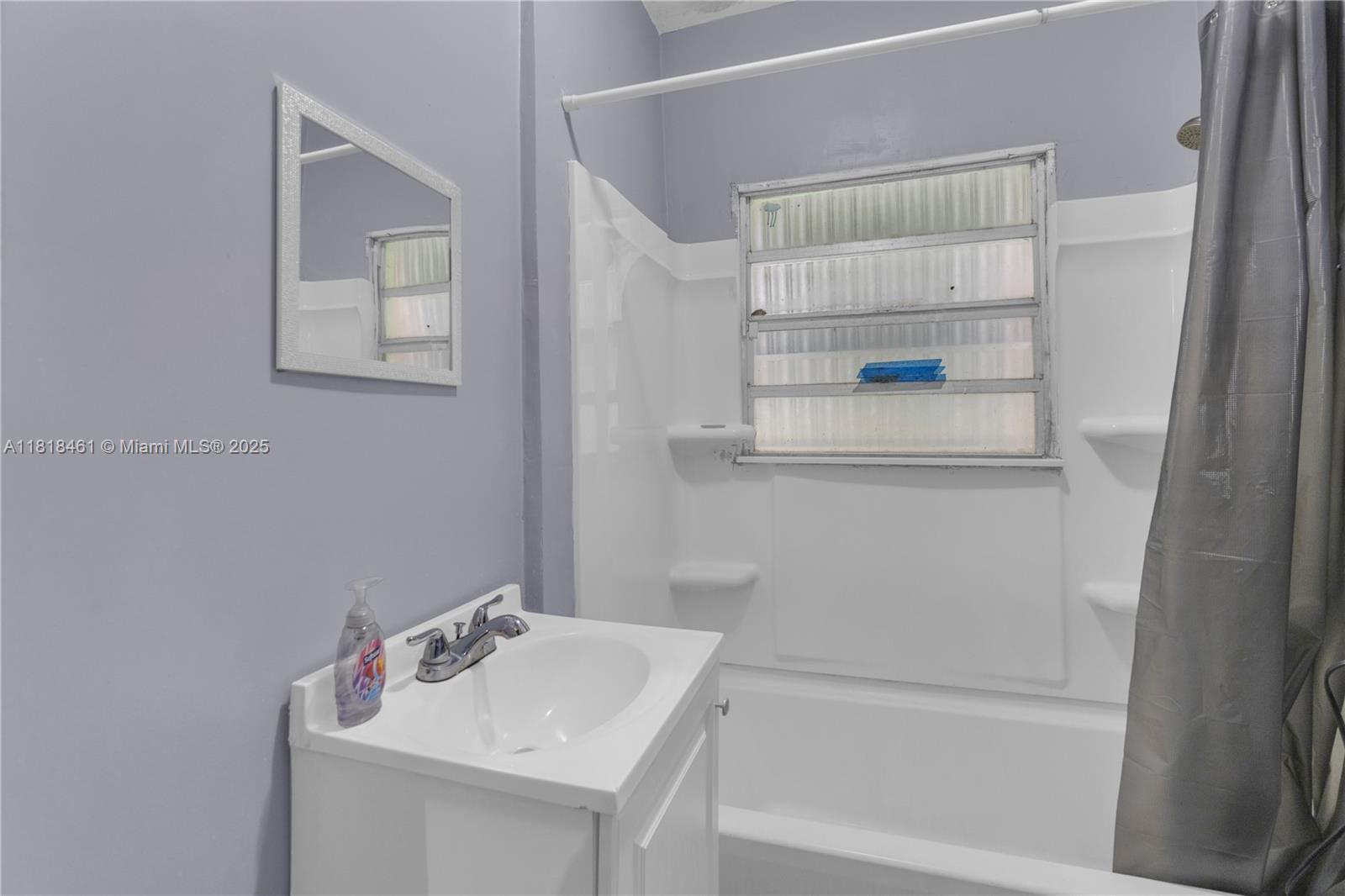 COMM LIBERTY CITY 2ND SEC - Residential