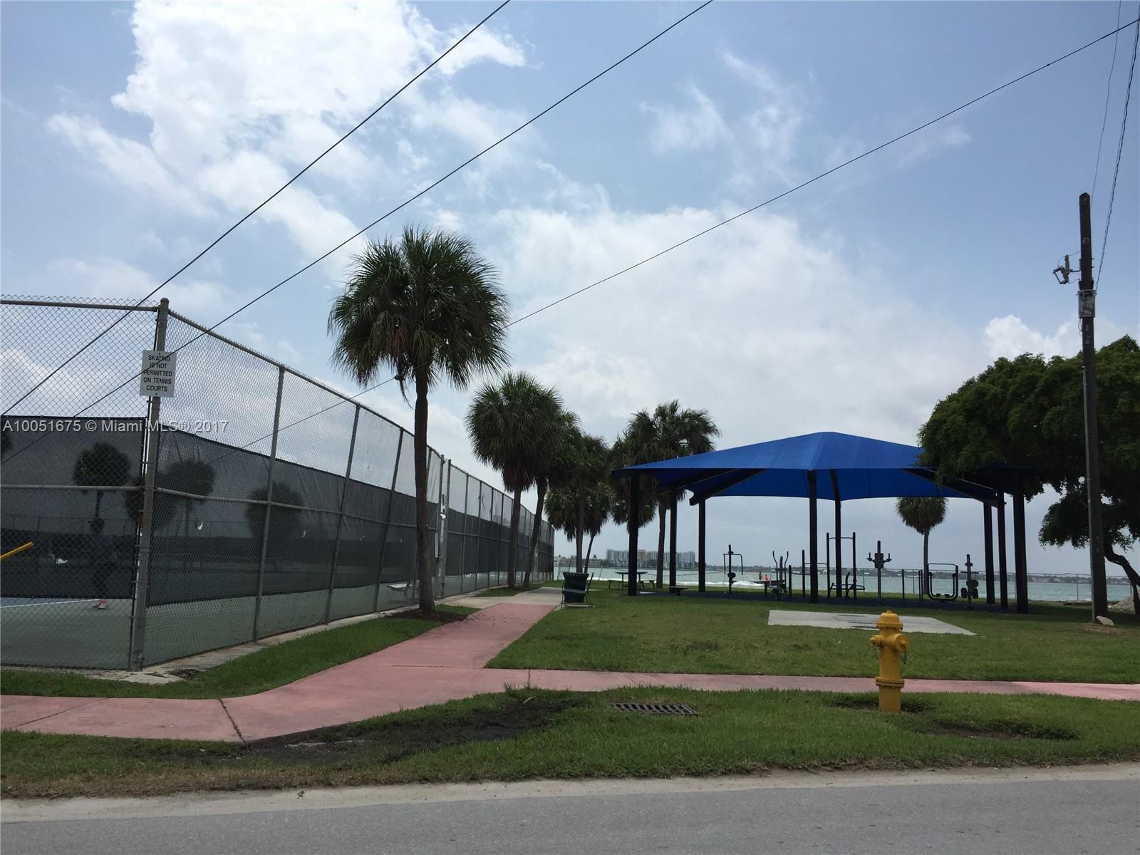 Normandy Golf Course Sub - Residential Lease