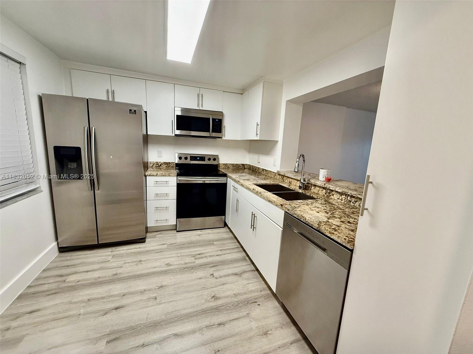 311 SE 3rd St 206