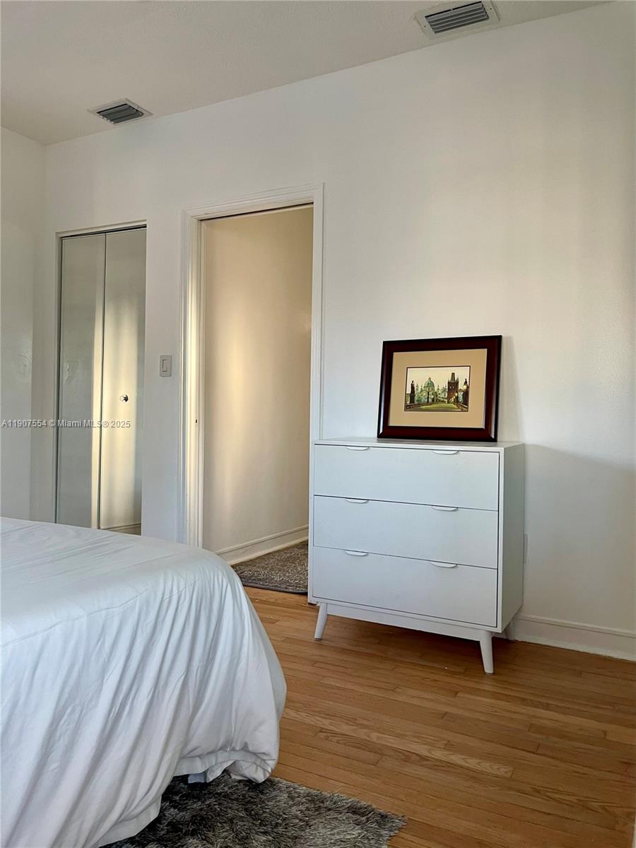 ESPANOLA COURT CONDO - Residential Lease