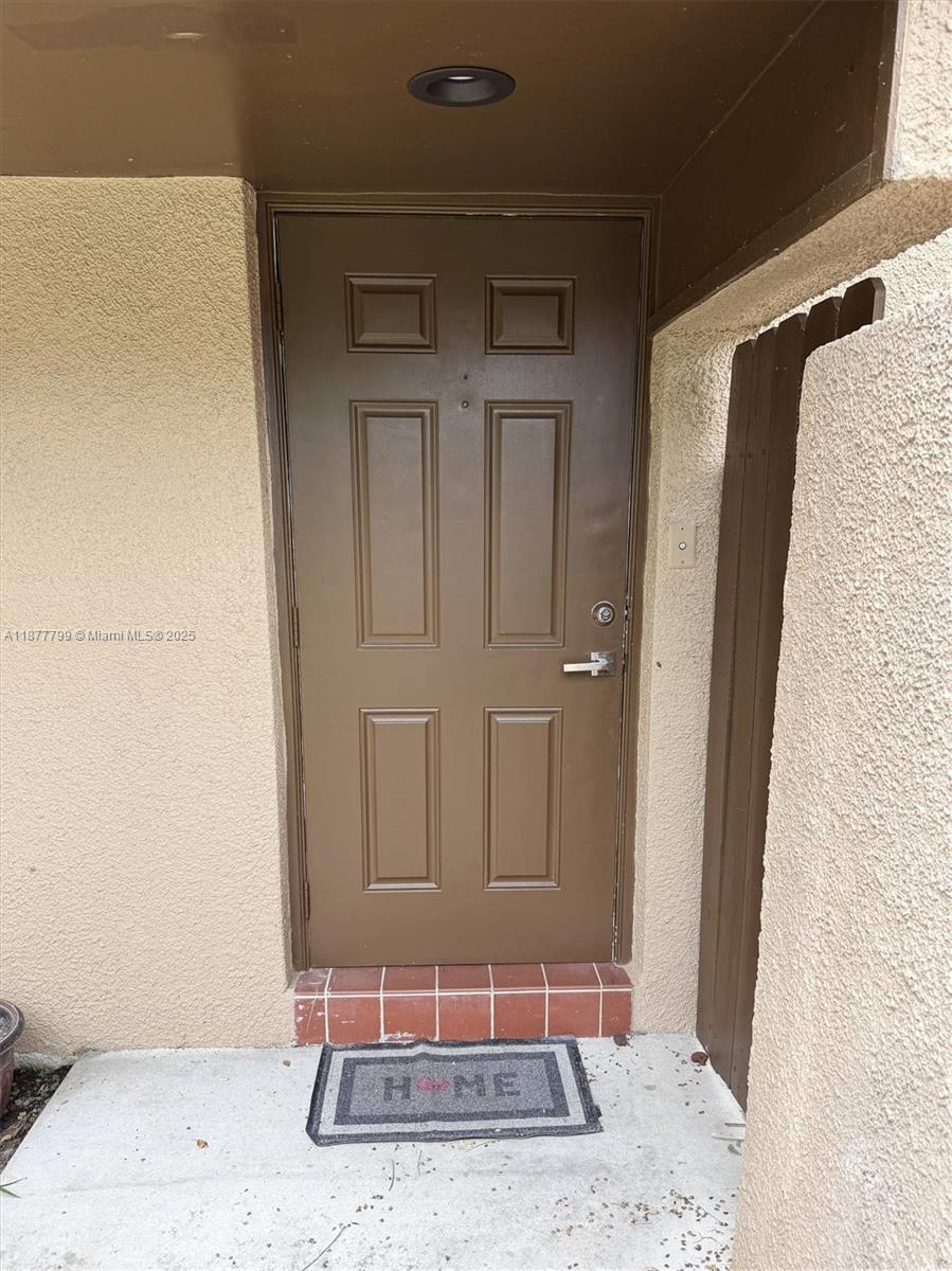 PINEBROOKE CONDO BLDG H - Residential