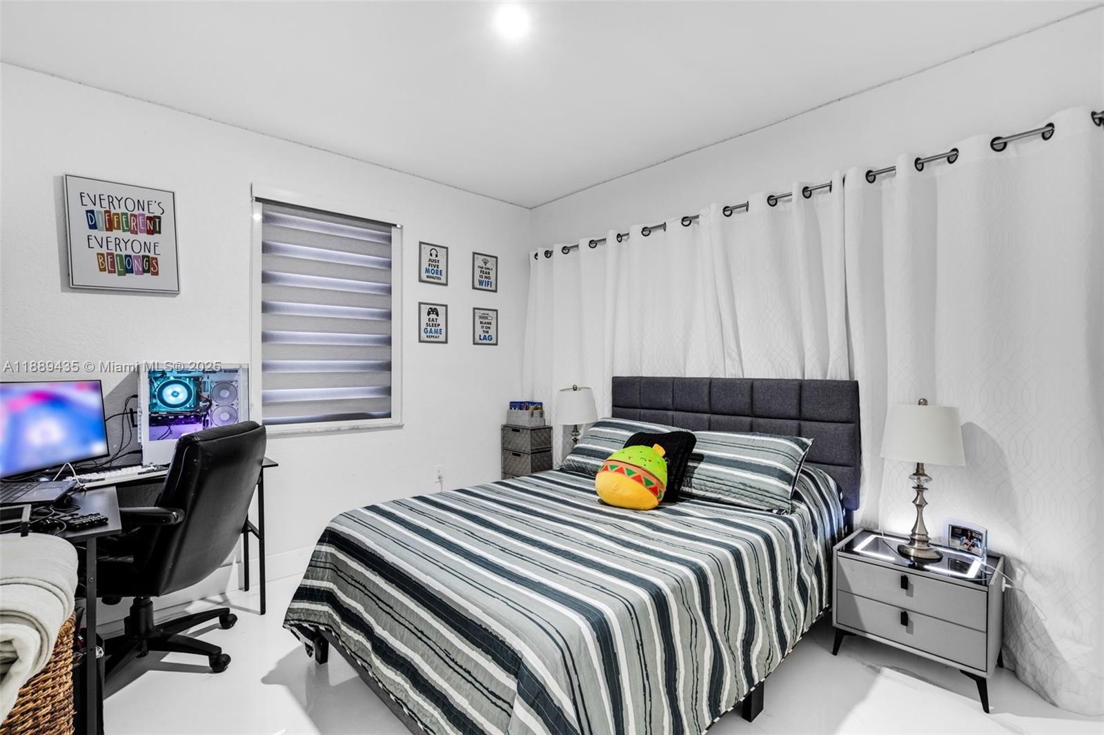 THE TROPICS AMD - Residential