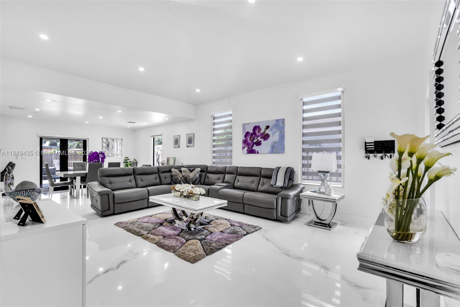 THE TROPICS AMD - Residential