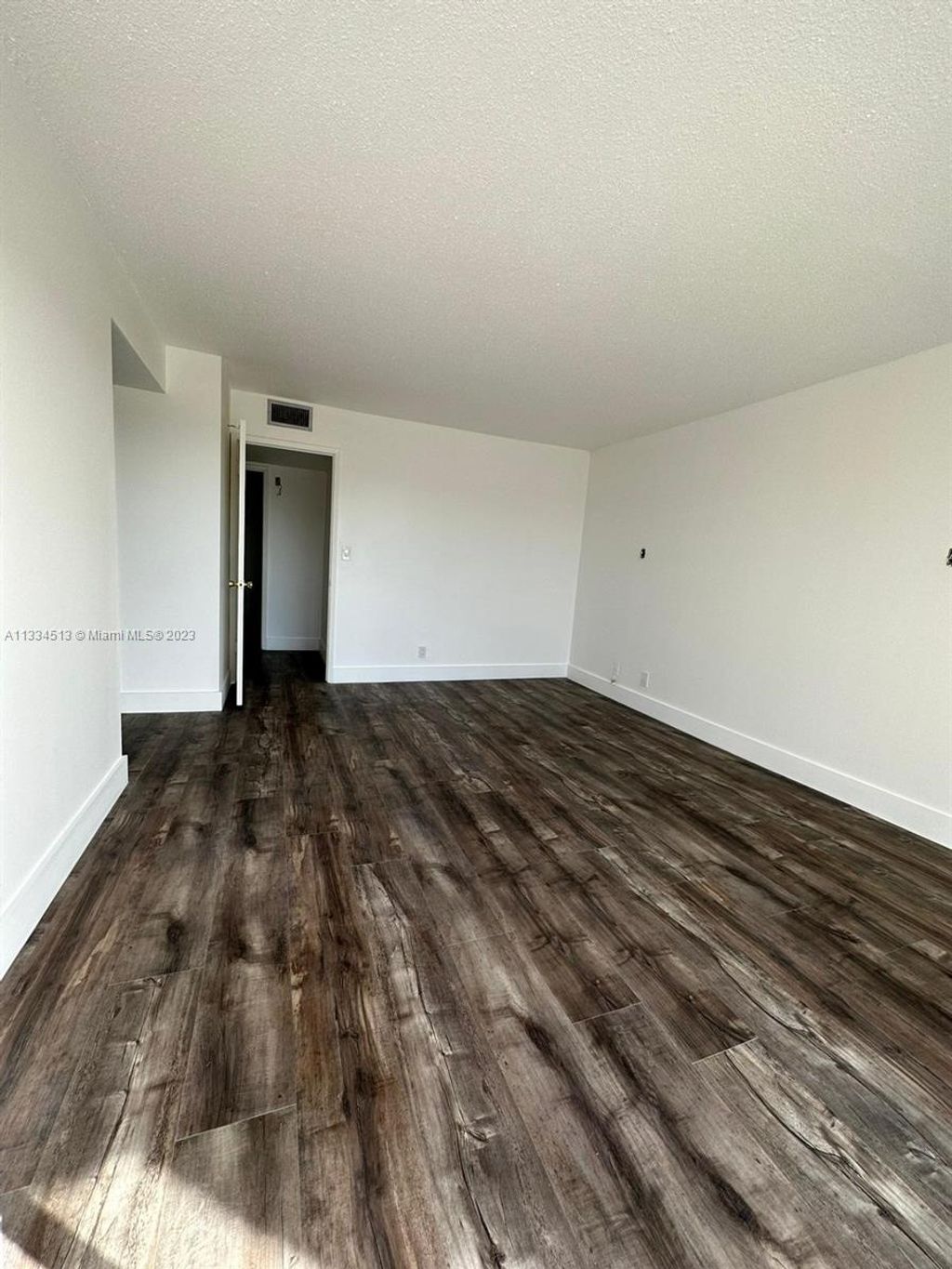 Photo of 4800 Hillcrest Ln #506, Hollywood, FL 33021 (MLS # A11334513)