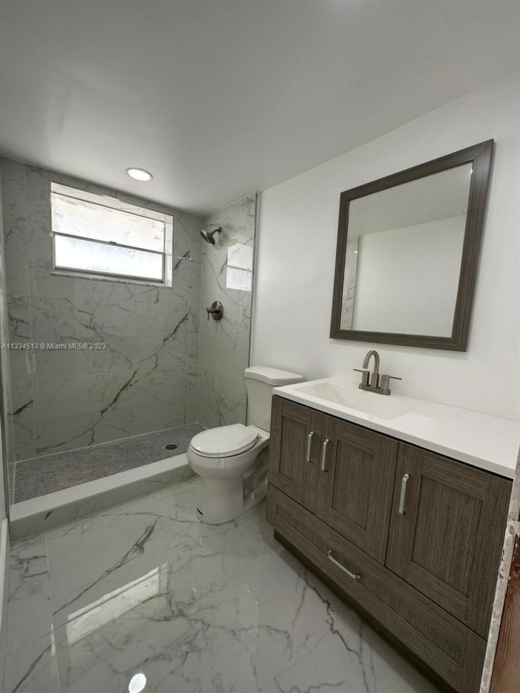 Photo of 4800 Hillcrest Ln #506, Hollywood, FL 33021 (MLS # A11334513)