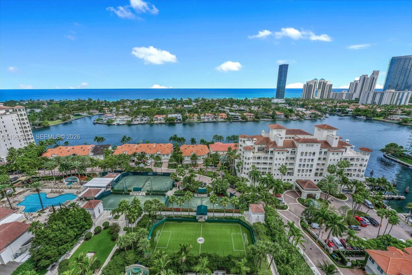 TOWERS OF PORTO VITA-SOUT - Residential