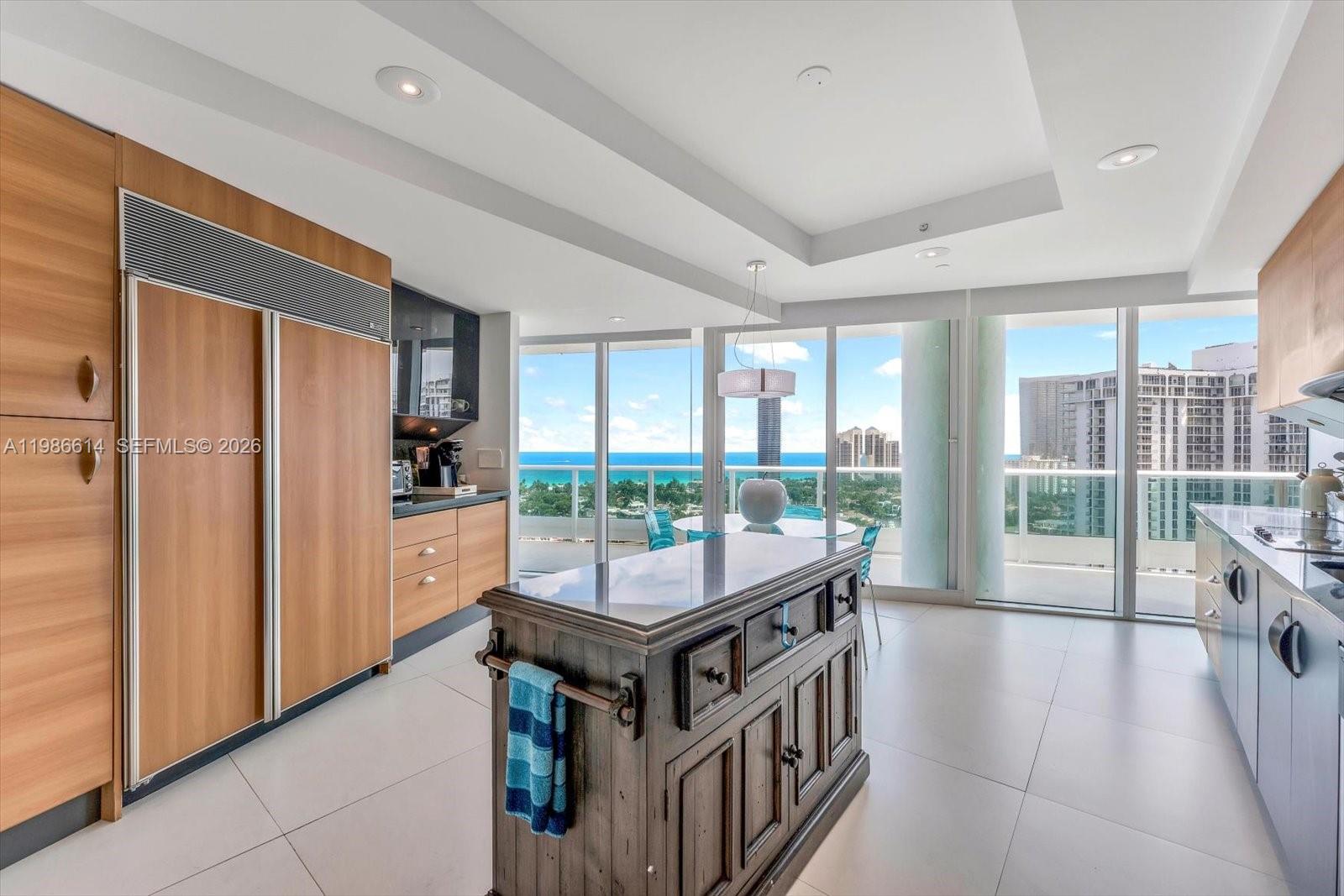 TOWERS OF PORTO VITA-SOUT - Residential