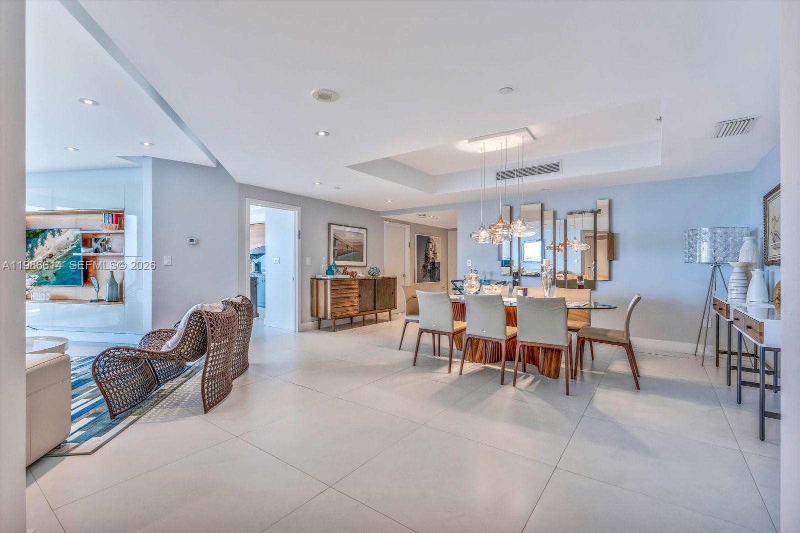 TOWERS OF PORTO VITA-SOUT - Residential