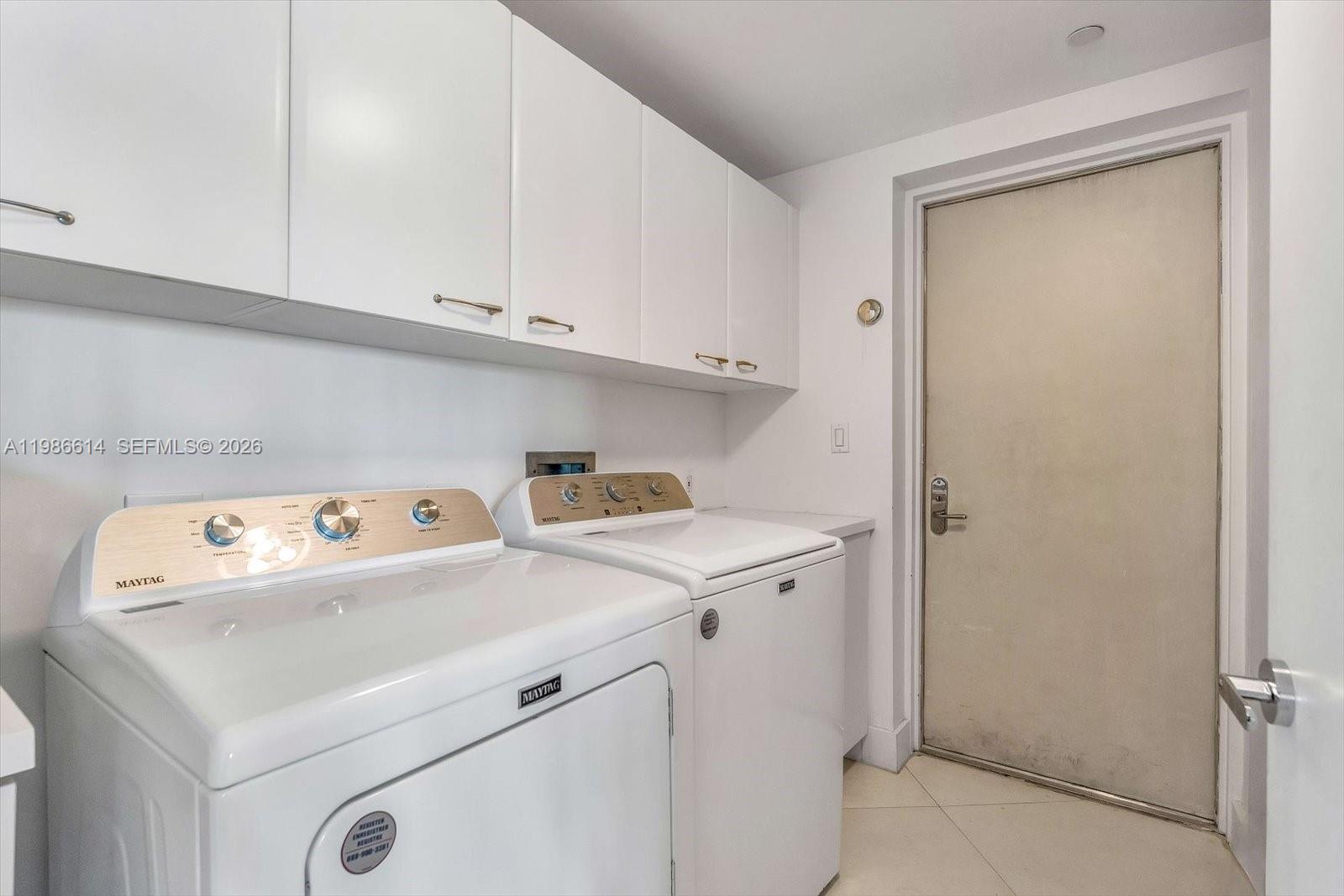 TOWERS OF PORTO VITA-SOUT - Residential