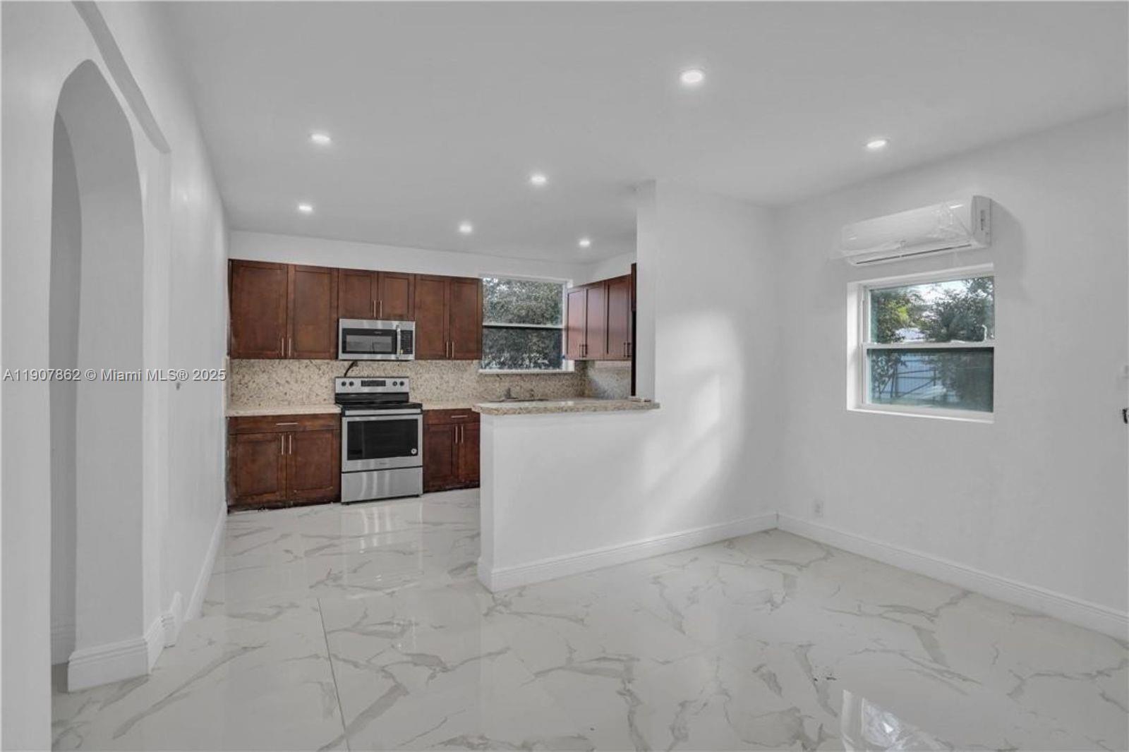 PINEWOOD PARK PL AMD 2ND - Residential