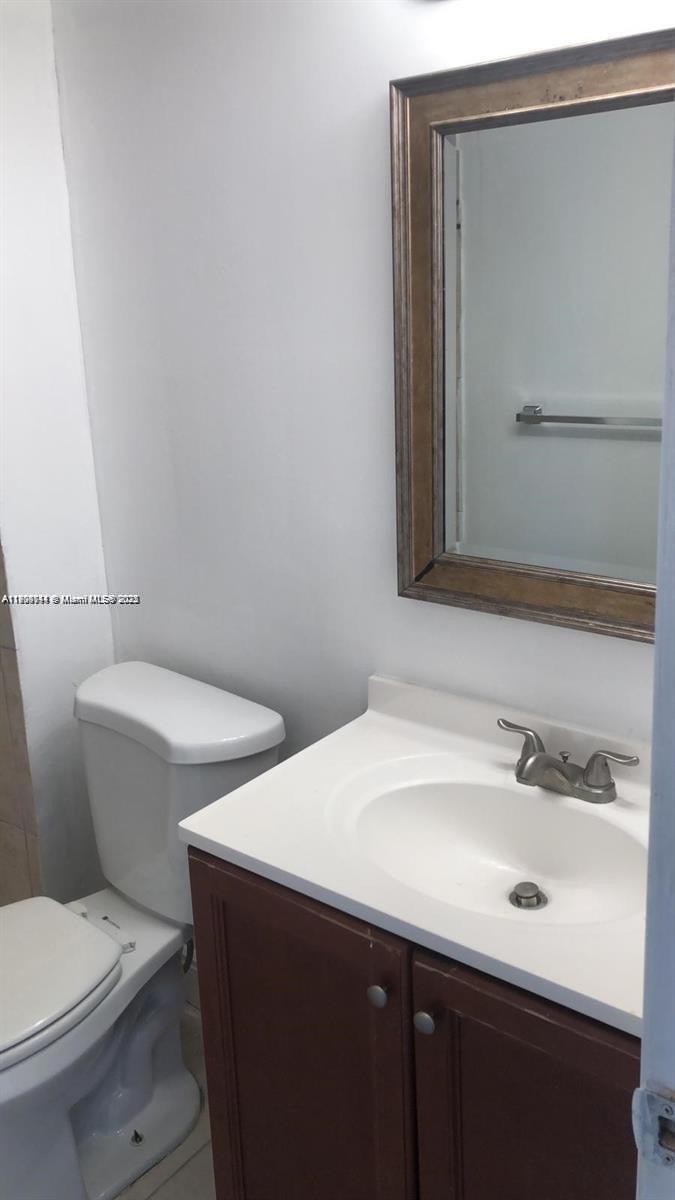 MONTECARLO CONDO - Residential Lease