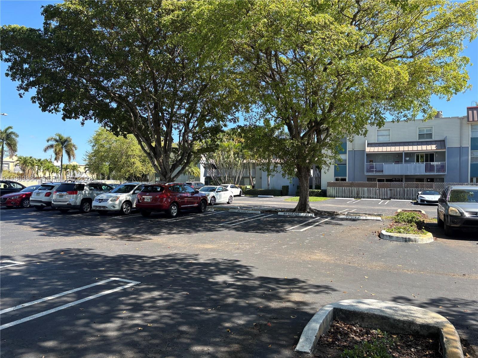 SUNWOOD CONDO - Residential