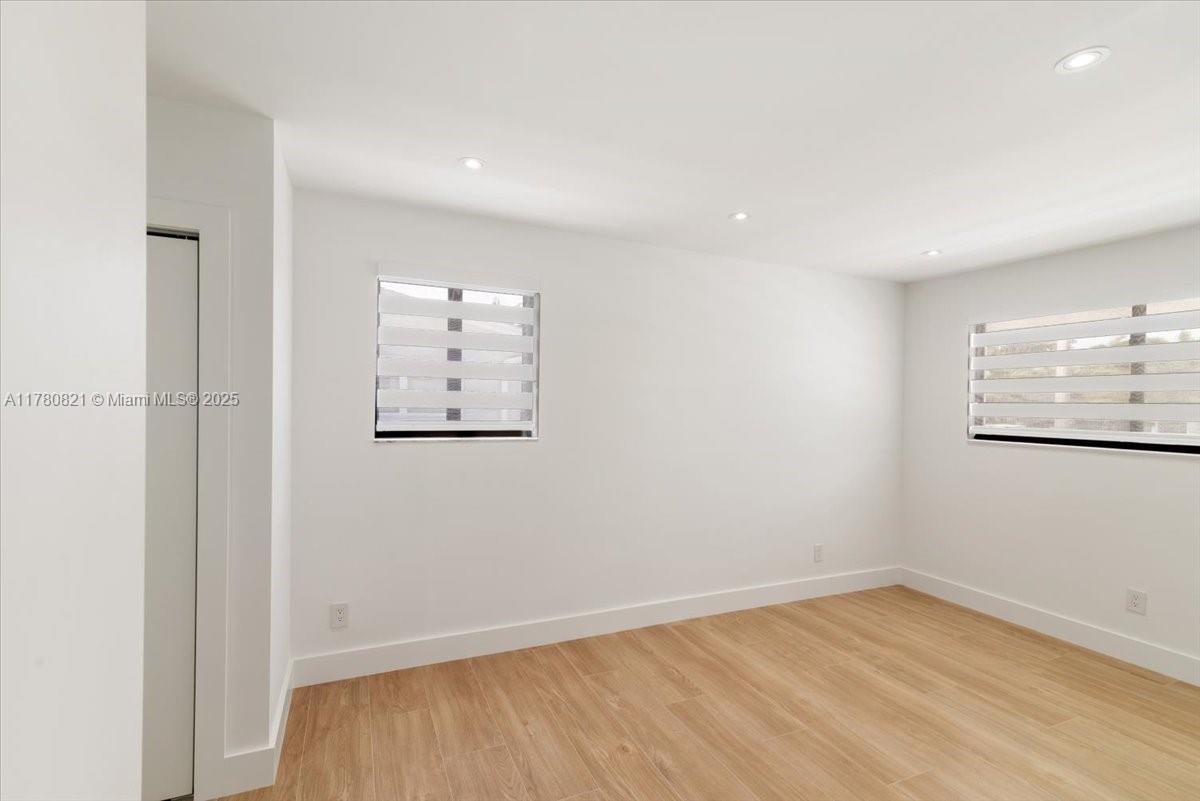 CORAL WAY PLAZA - Residential Lease