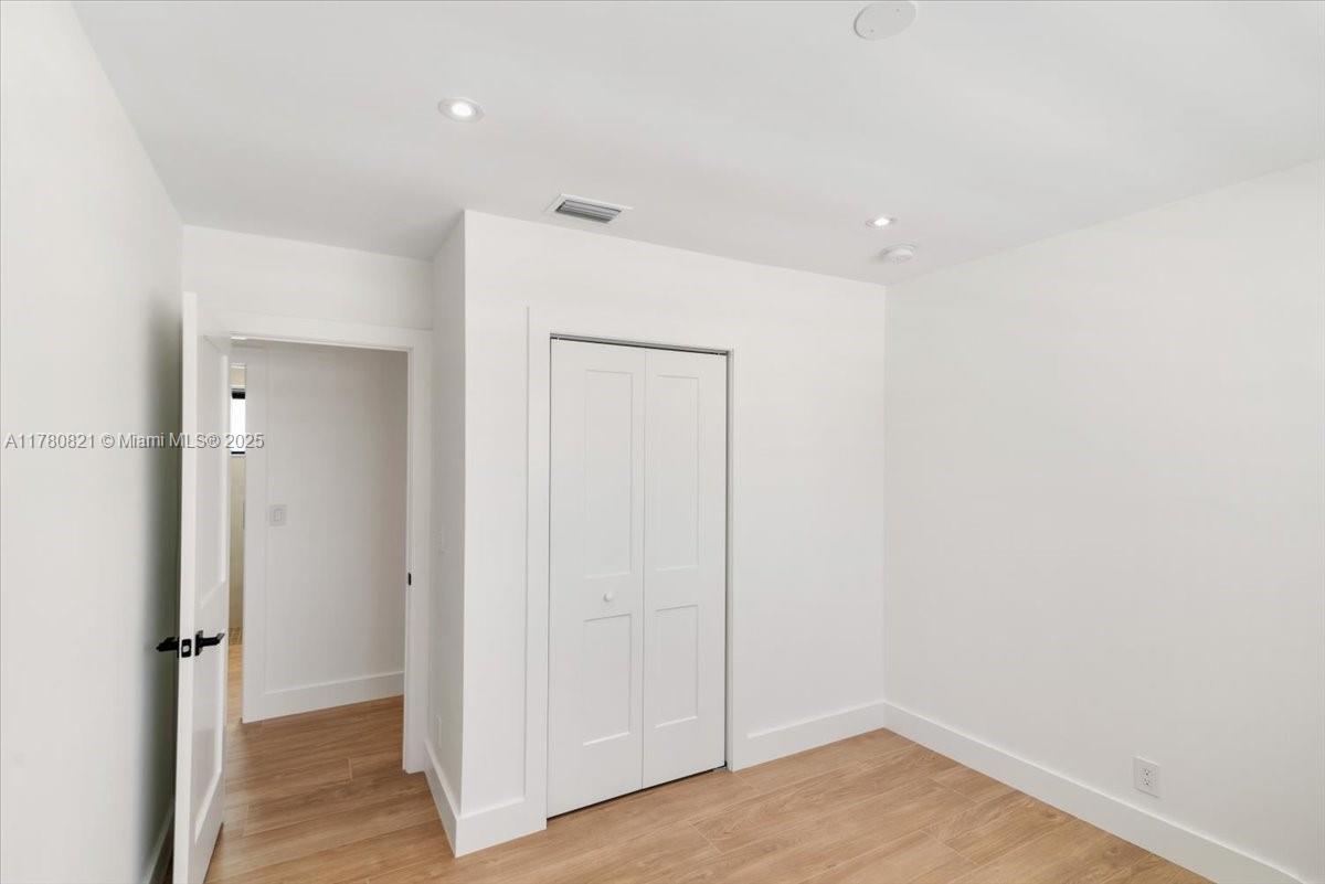 CORAL WAY PLAZA - Residential Lease