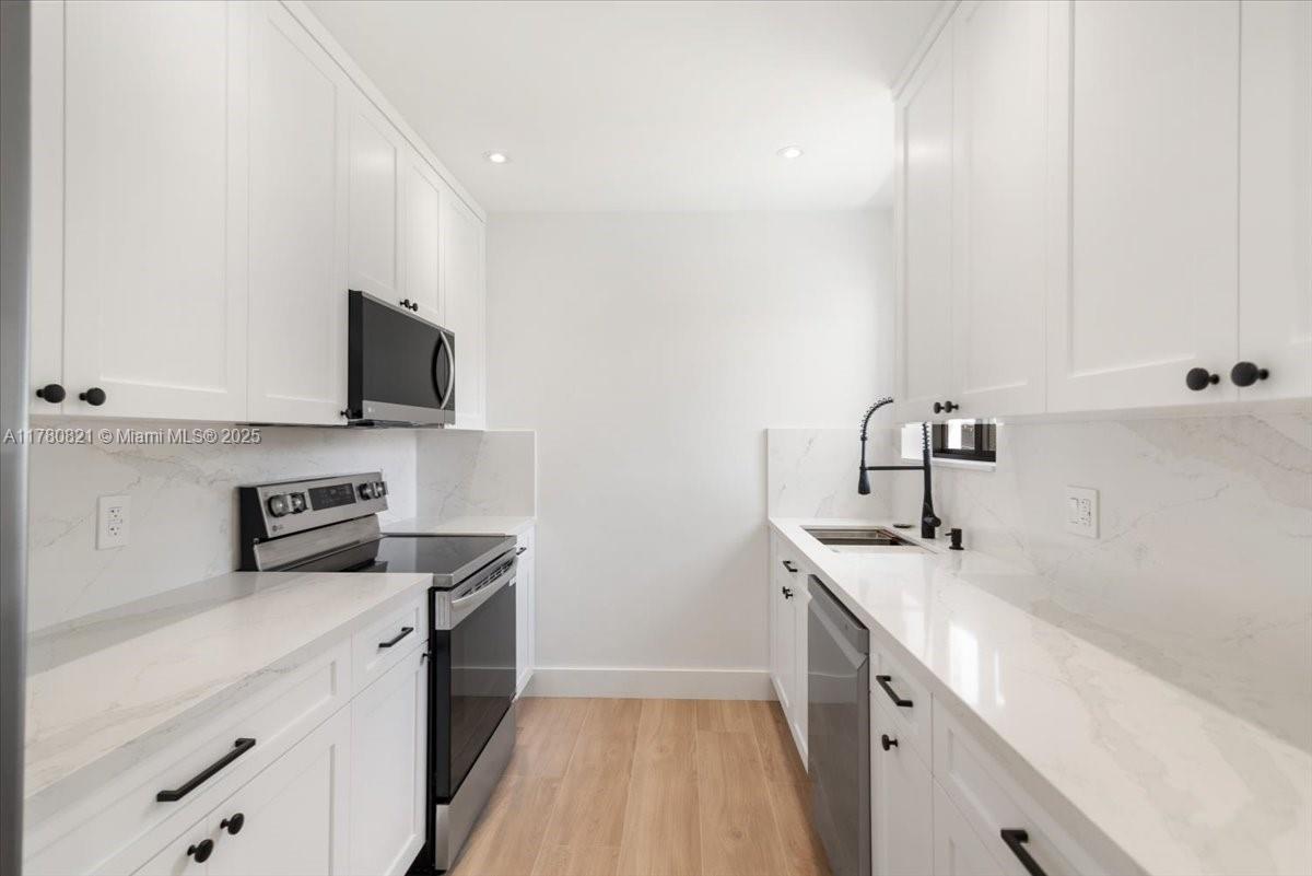 CORAL WAY PLAZA - Residential Lease