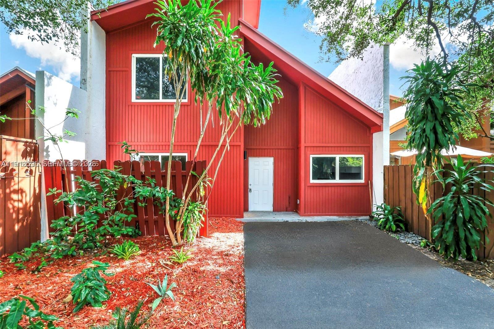 PALM-AIRE VILLAGE SECTION - Residential