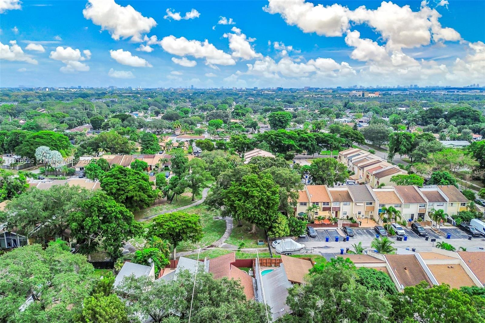 PALM-AIRE VILLAGE SECTION - Residential