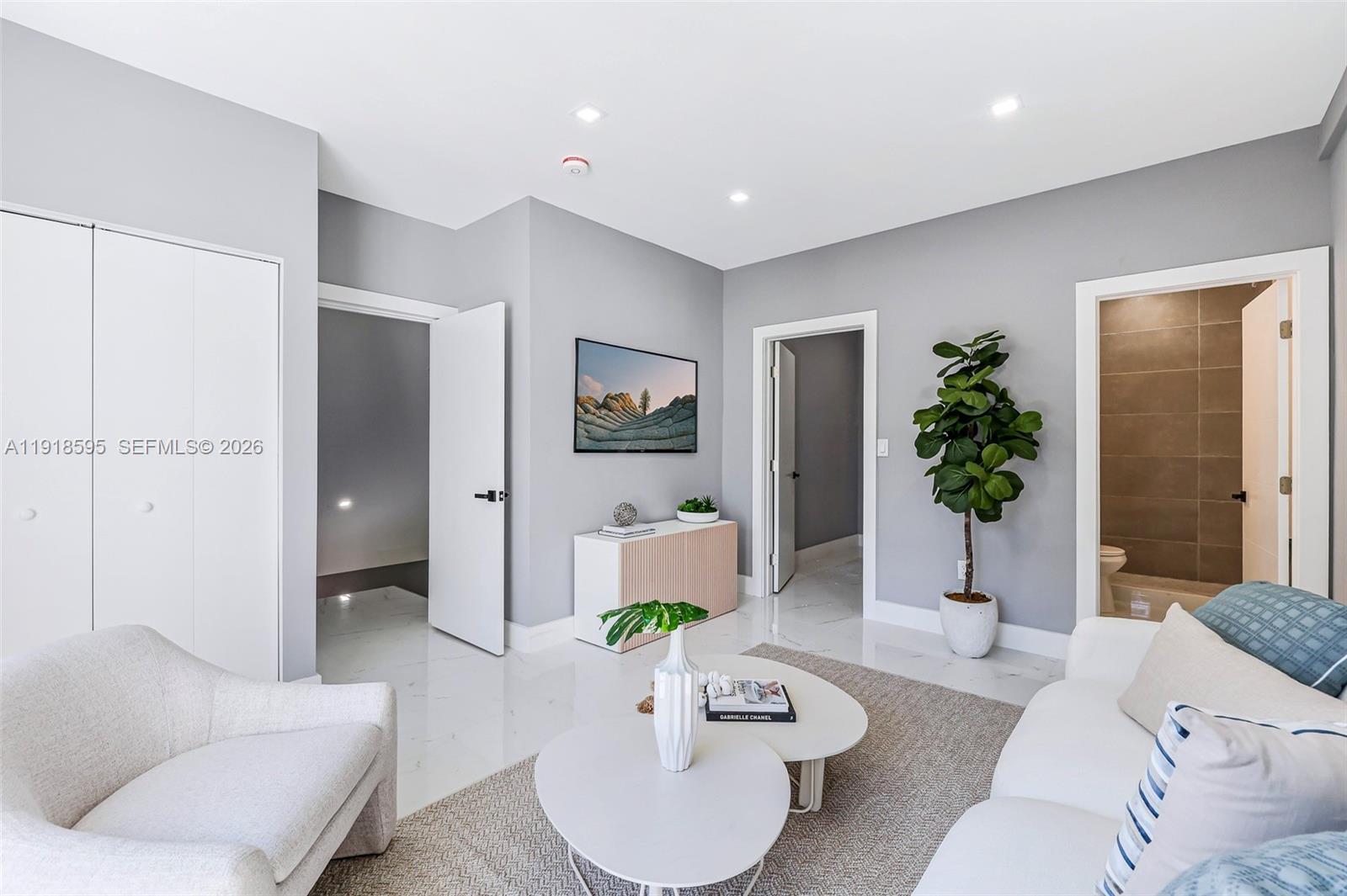 PALM-AIRE VILLAGE SECTION - Residential