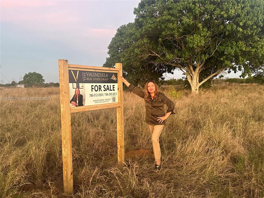 Avon Park, Florida. This 9.59-acre property at 2700 Powerline Road is not only adorned with charming fruit trees, such as citrus and mangoes, but is also fully designated for residential use. With convenient dual access from Powerline Road and State Road 17, this expansive land is perfect for a variety of possibilities. Whether you envision building your dream home surrounded by nature, creating a mobile home park community, or subdividing the land into multiple residential lots, this property can accommodate your vision. The existing fruit trees add a charming touch of rural charm, making it a welcoming place for those looking to enjoy some of Florida's natural beauty. Do not miss this unique opportunity to secure a prime piece of real estate in Avon Park!