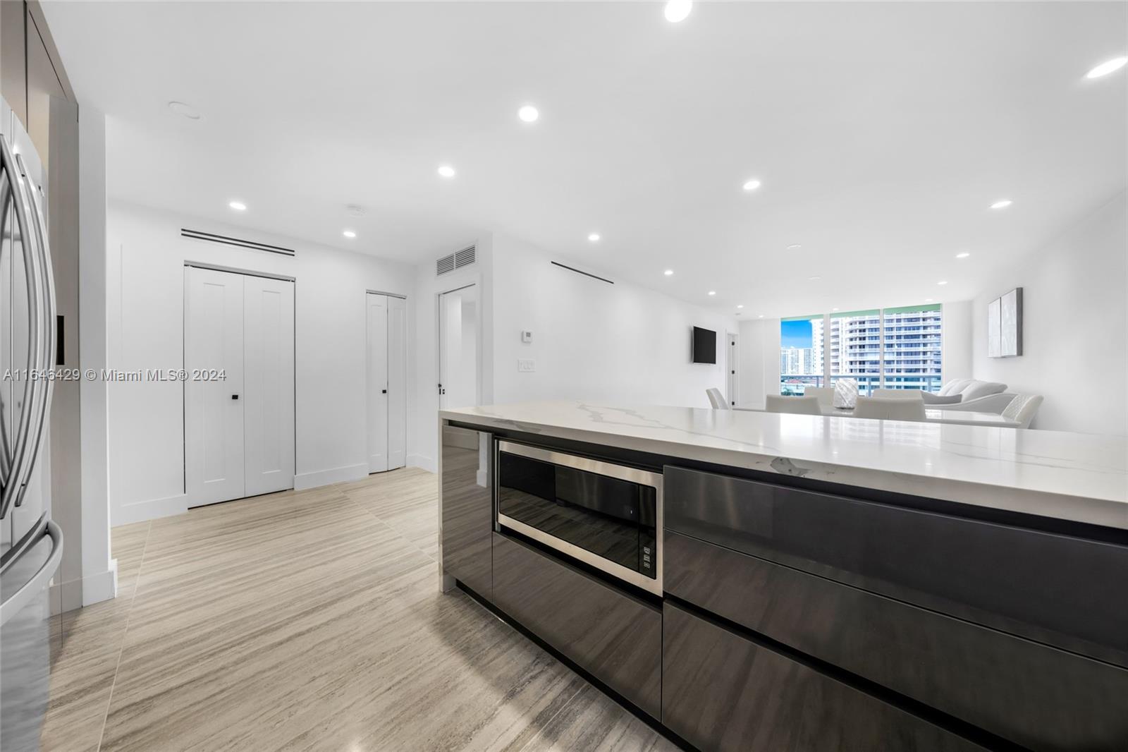 OCEANVIEW BUILDING A COND - Residential