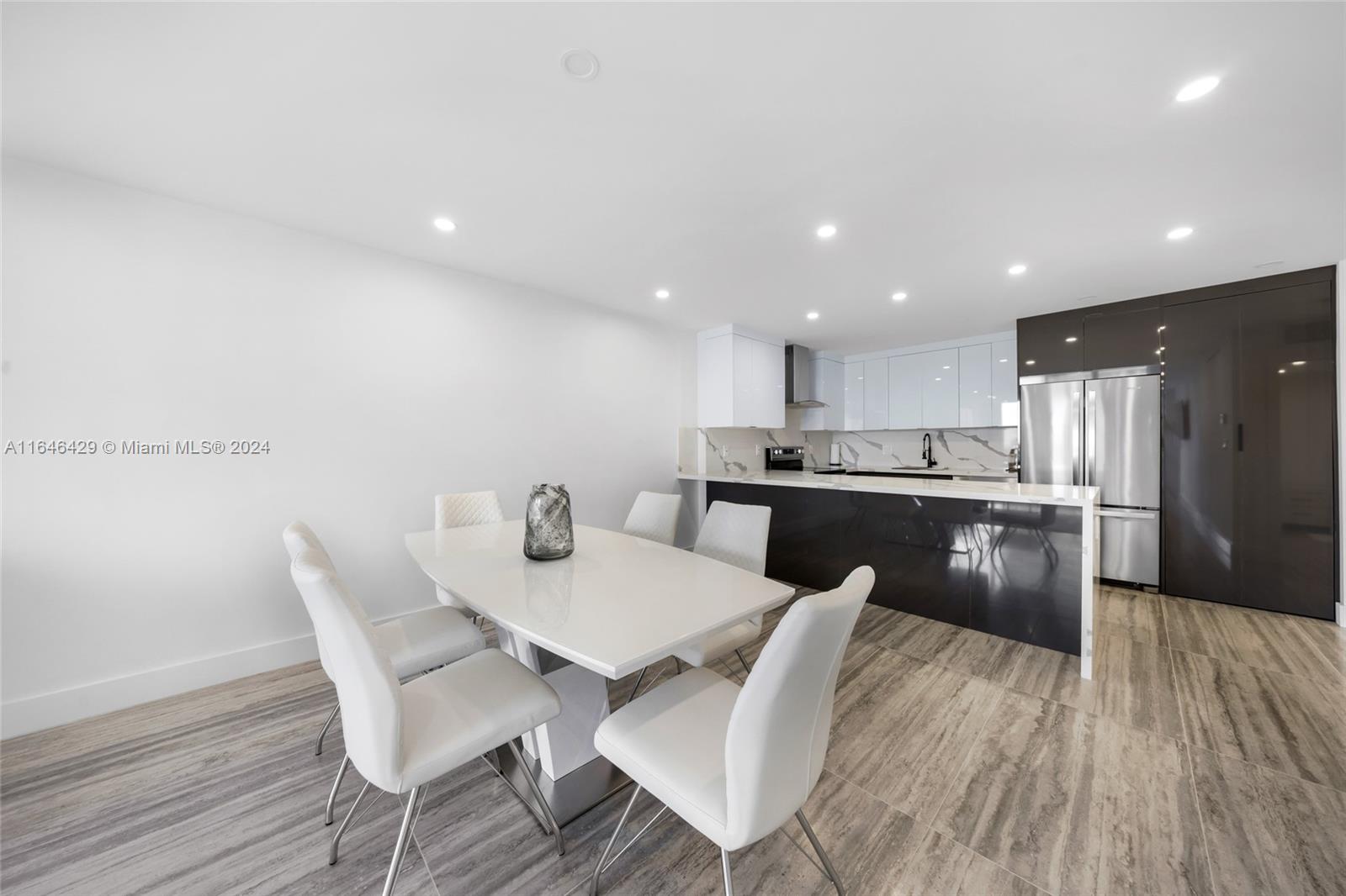 OCEANVIEW BUILDING A COND - Residential