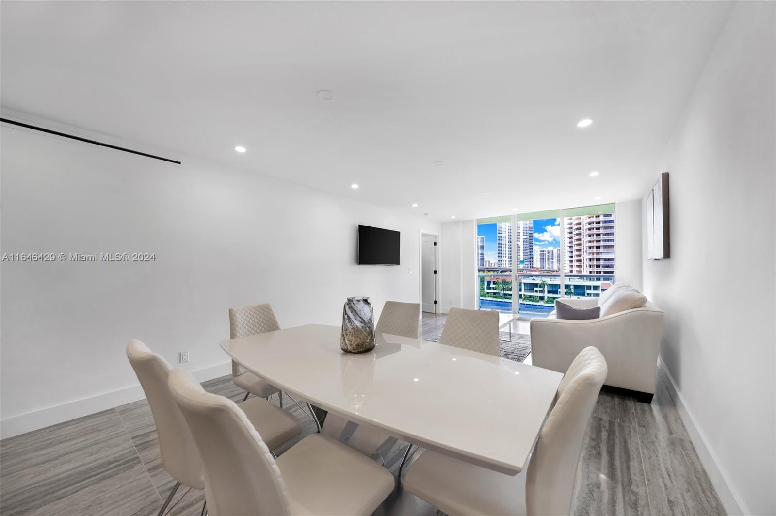 OCEANVIEW BUILDING A COND - Residential