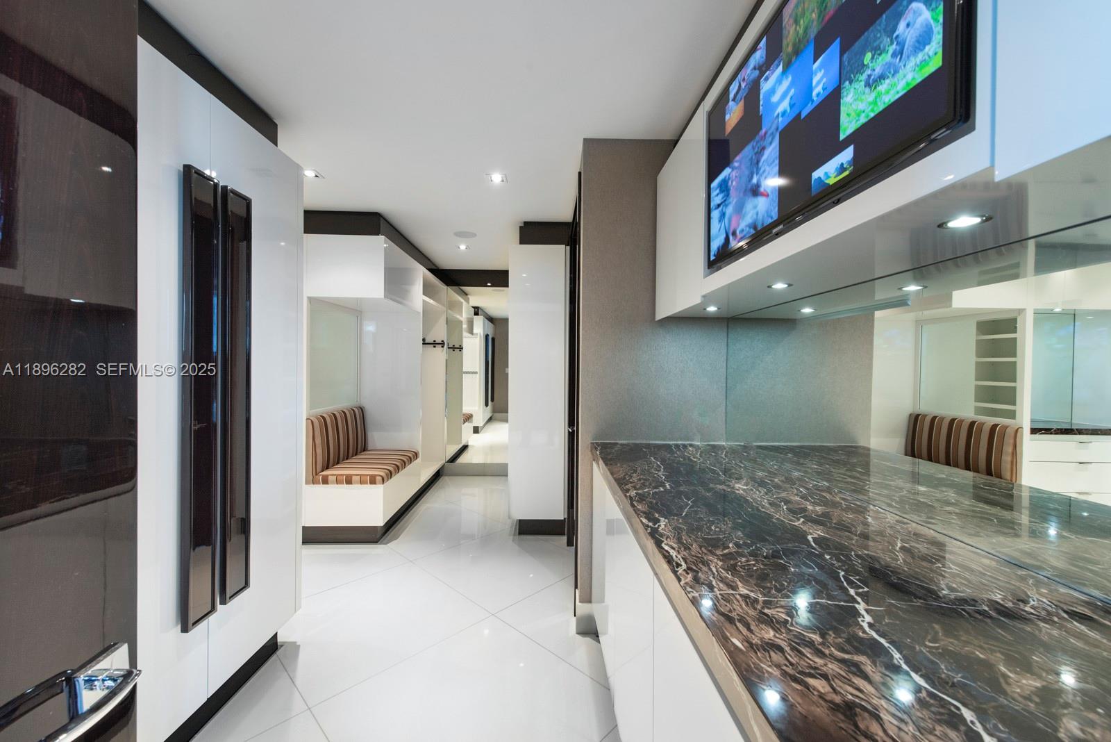 ASIA CONDO - Residential