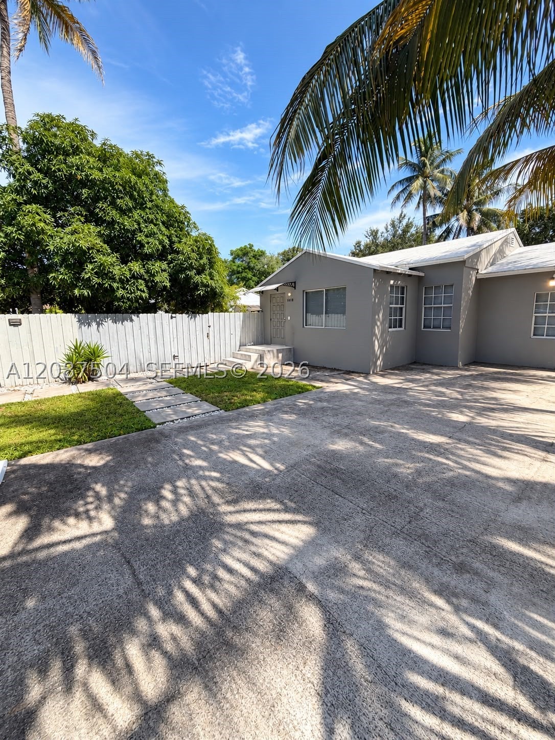 1418 NW 101st St, Miami, FL, 33147/$500,000 1 1418 NW 101st St