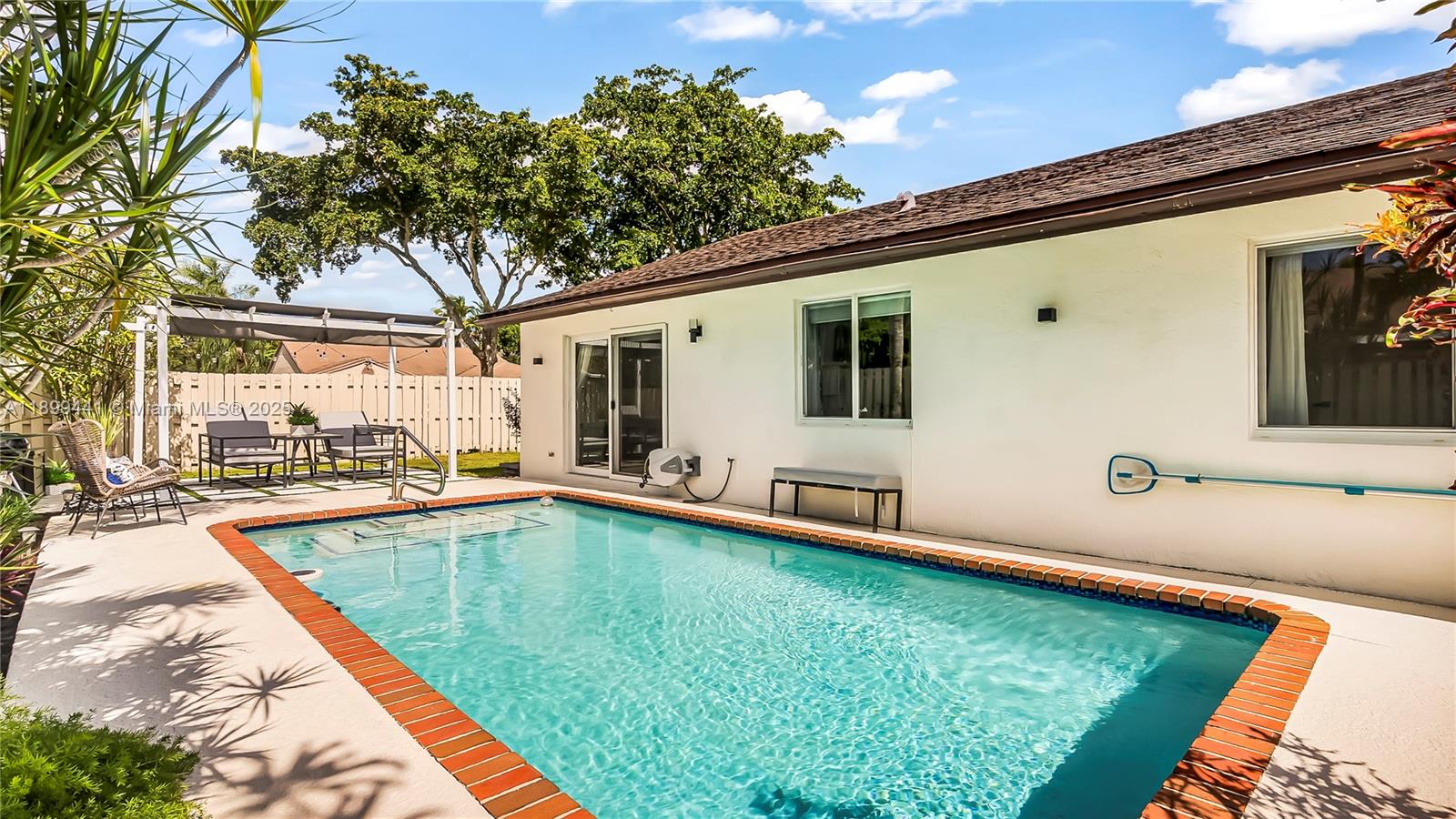 SHENANDOAH SECTION ONE - Residential Lease