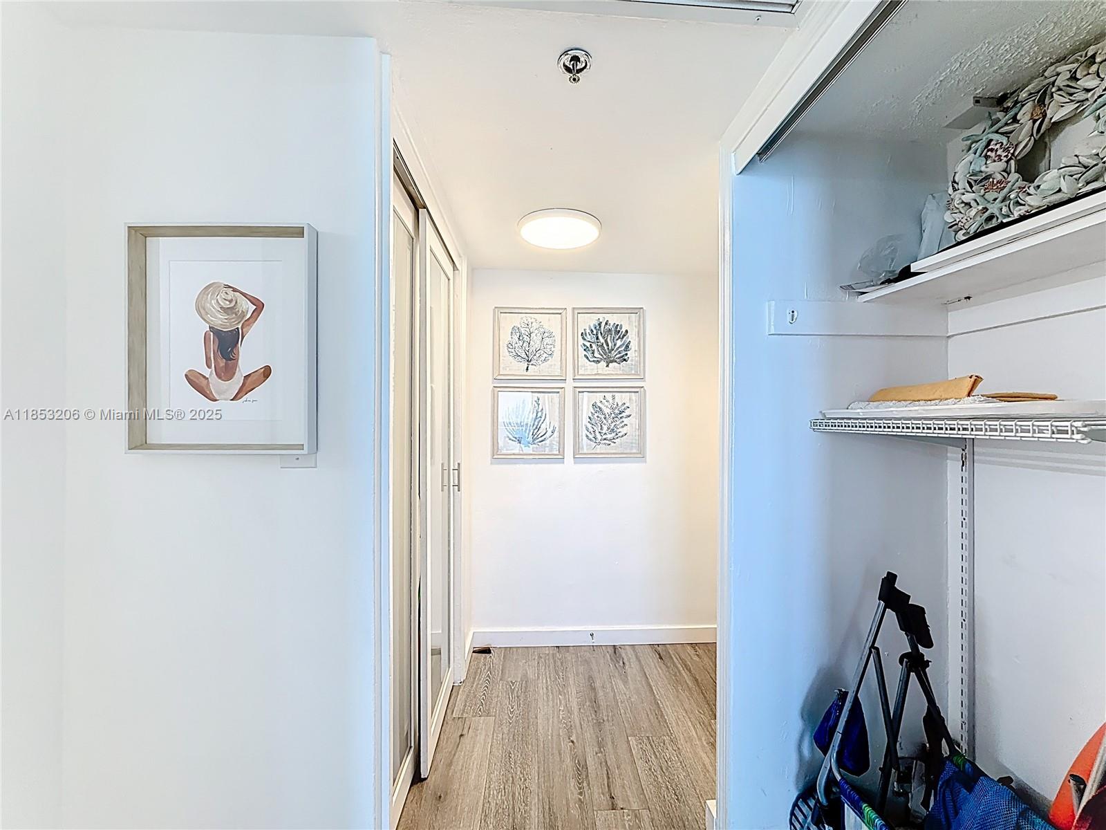 THE AVENTURA BEACH CLUB C - Residential Lease