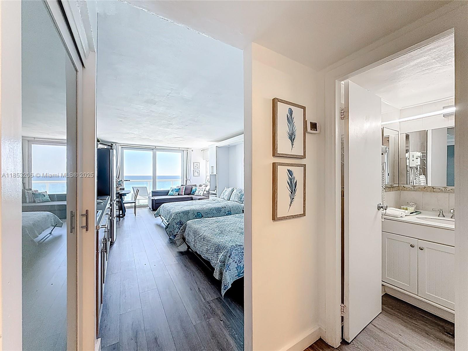 THE AVENTURA BEACH CLUB C - Residential Lease