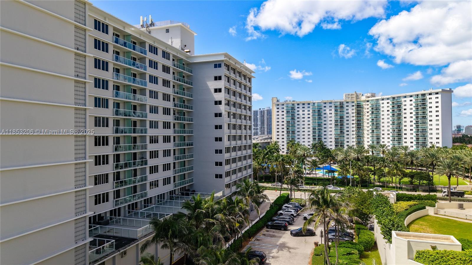 THE AVENTURA BEACH CLUB C - Residential Lease