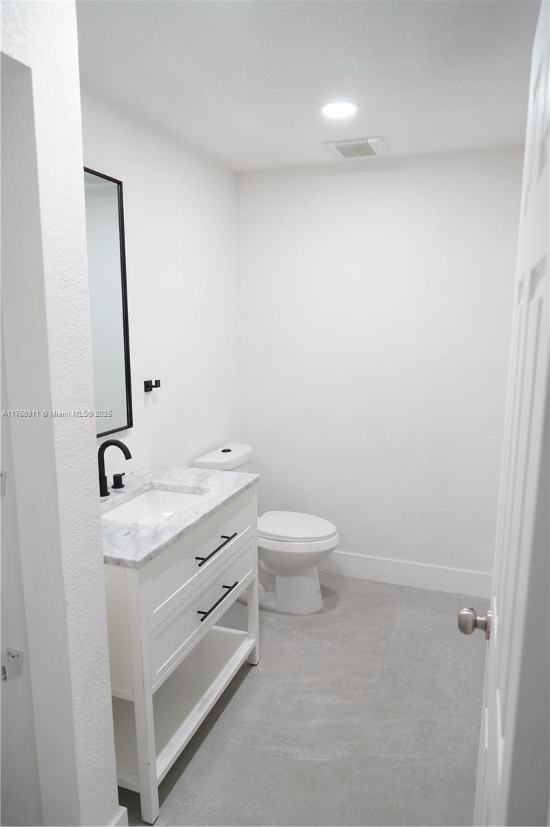 CHARLOTTE - Residential